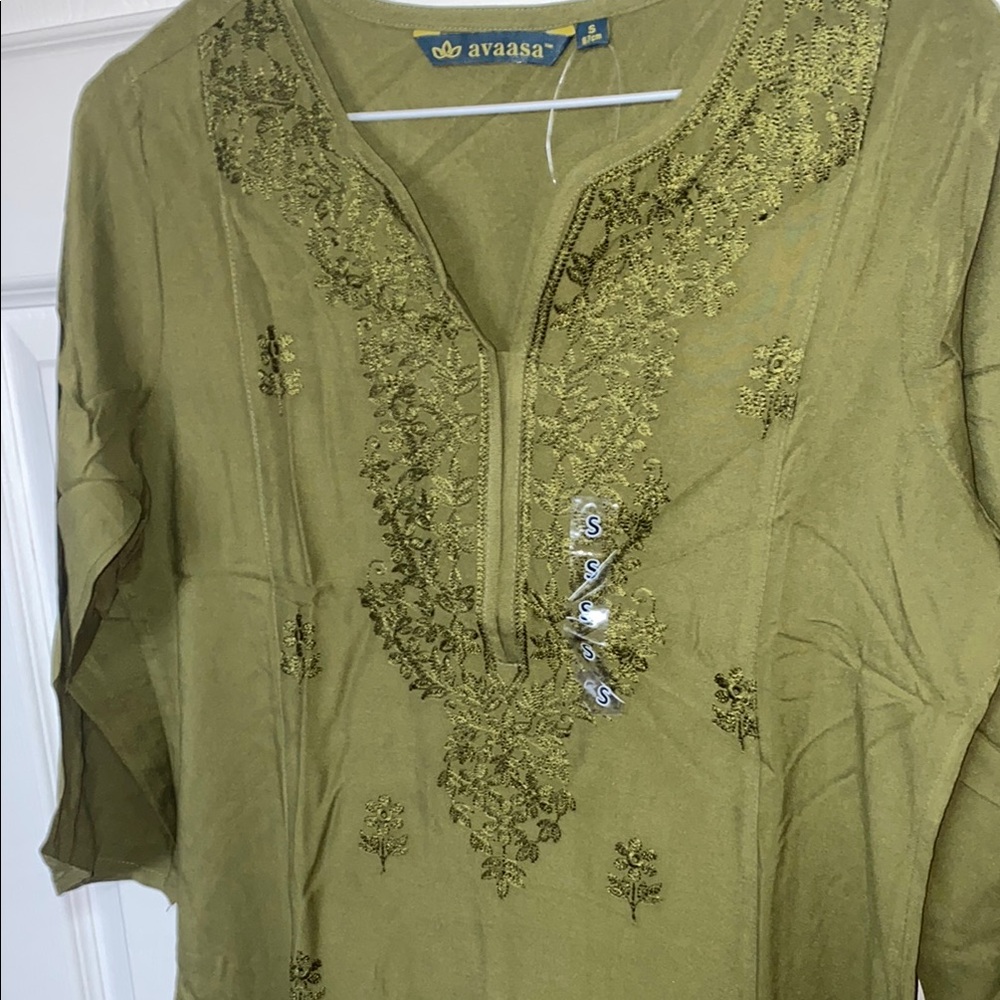 NEW WITH TAGS Olive Green Embroidered Women's kurta/top